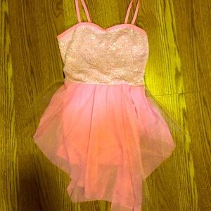 Dance costume, size 8, perfect condition, never worn